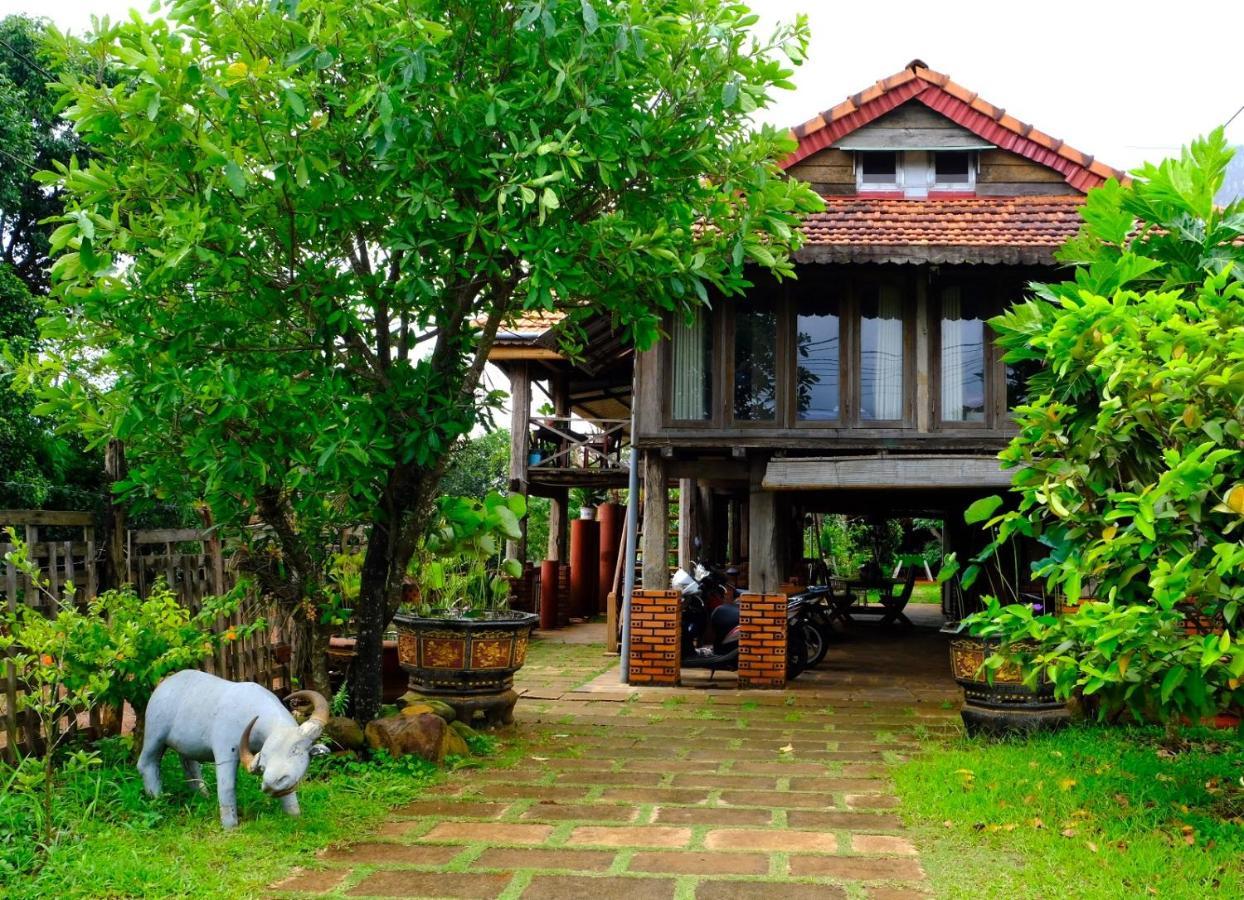 Plei Homestay & Cafe Pleiku Bagian luar foto