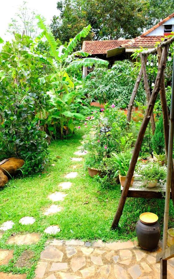 Plei Homestay & Cafe Pleiku Bagian luar foto